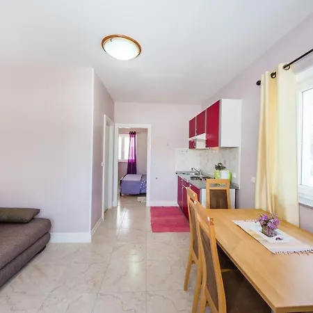 Apartment Zaton 15000a